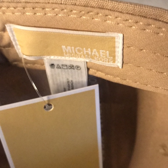 MICHAEL KORS Baseball Hat tan MK Logo Baseball Cap Tan Embroidered Logo - Picture 5 of 8